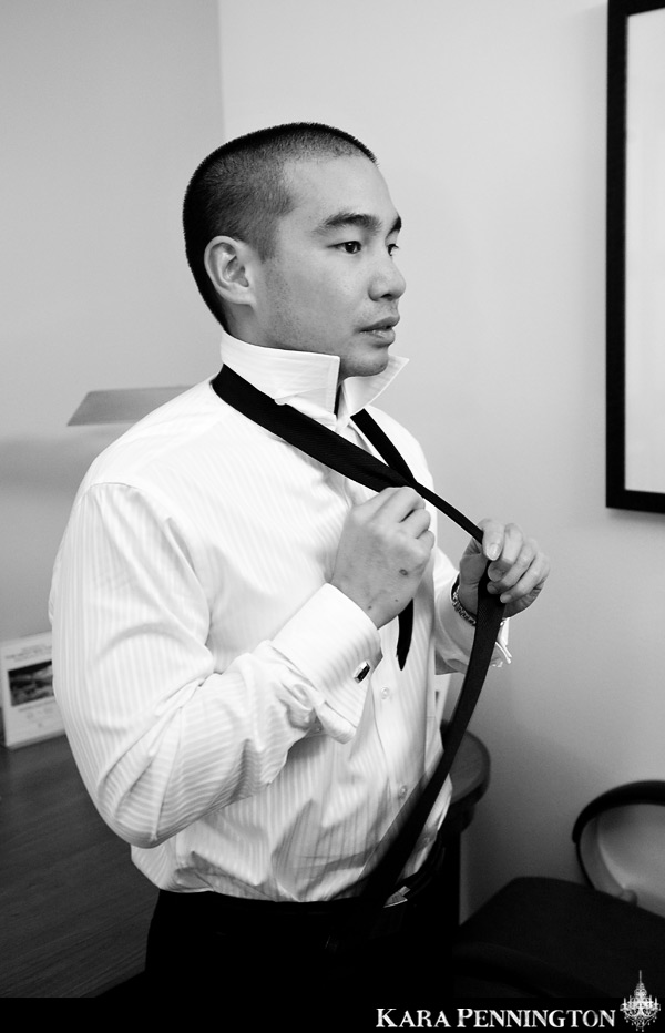 camerwin05 Bright & Modern Florida Wedding via TheELD.com