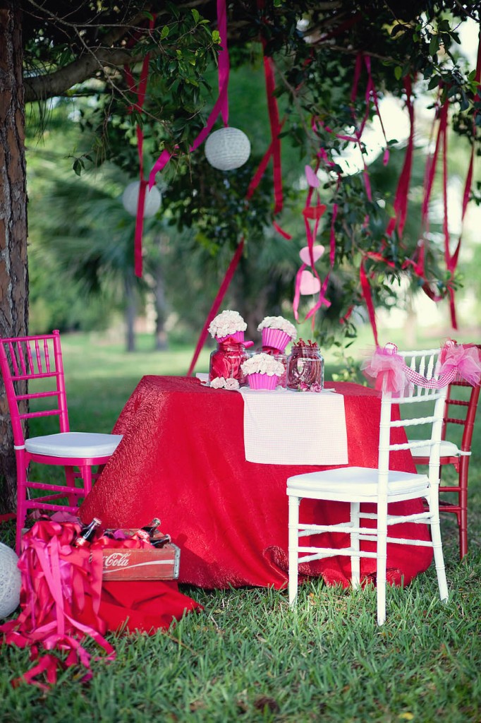 A Sweetheart Inspired Photo Shoot via TheELD.com