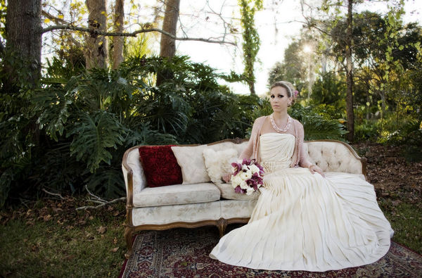 Red and neutral wedding inspiration 19 "So Much Love" Inspiration Shoot: Part 2 via TheELD.com