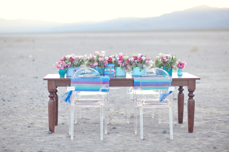 Wedding Detail Inspiration: Modern Cobalt Blue & Plum via TheELD.com