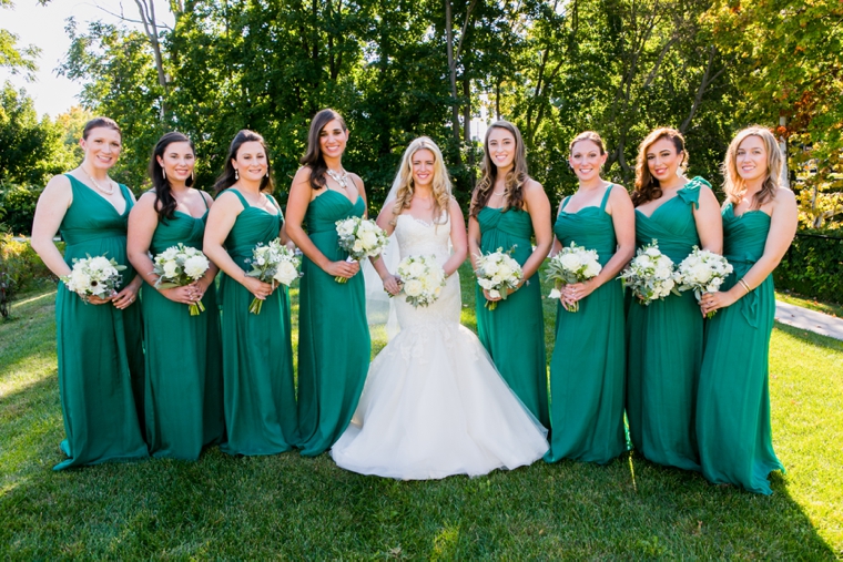 A Vintage Glam Emerald Green Wedding via TheELD.com