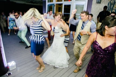 A Romantic Nautical Wedding via TheELD.com