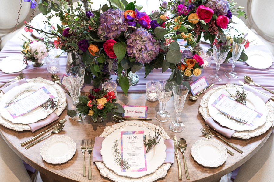 Organic & Colorful Wedding Ideas Inspired by A MidSummer Nights Dream via TheELD.com