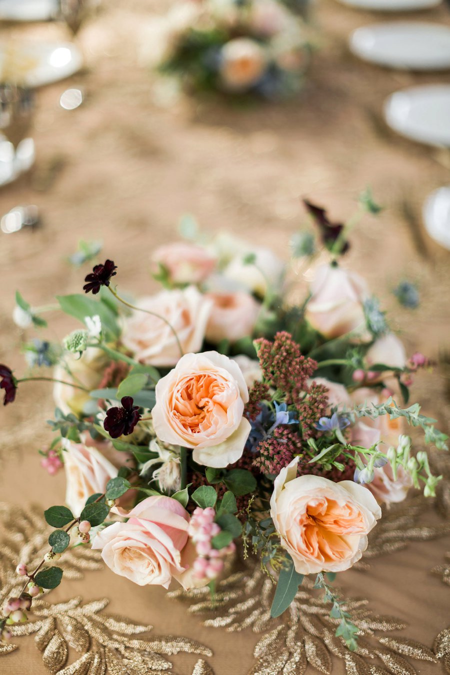 A Peach & Champagne Modern Romantic Wedding Day via TheELD.com