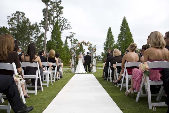 A Classic Florida Wedding via TheELD.com
