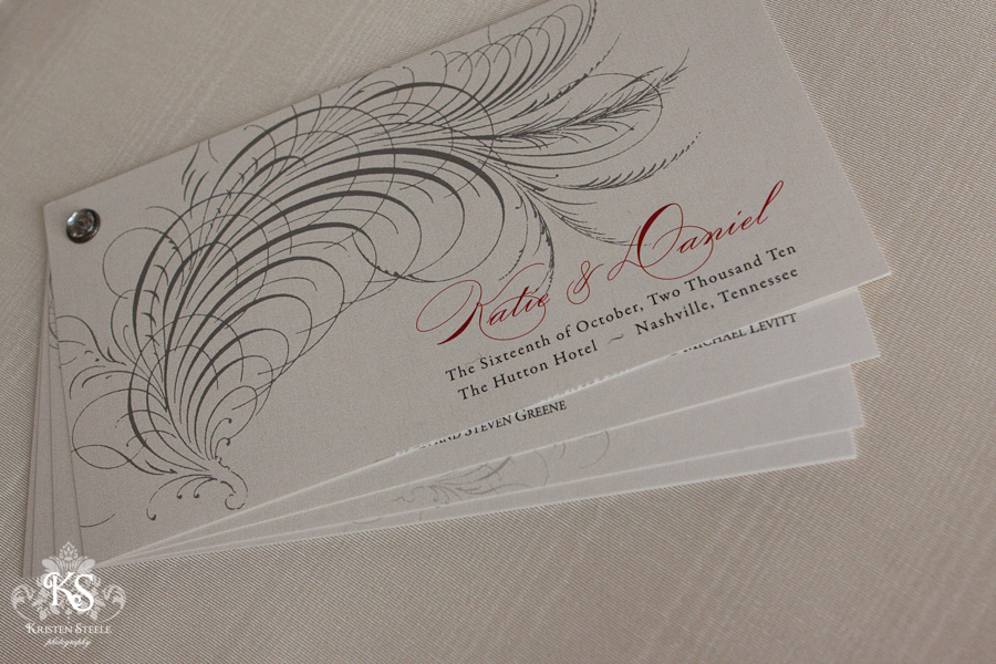 Elegant Red Wedding Details via TheELD.com