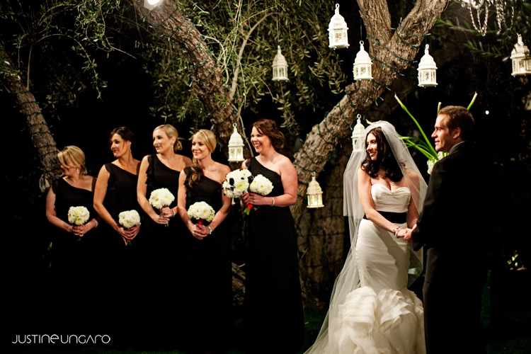 Black, White & Red Nighttime Wedding {Part 1} via TheELD.com